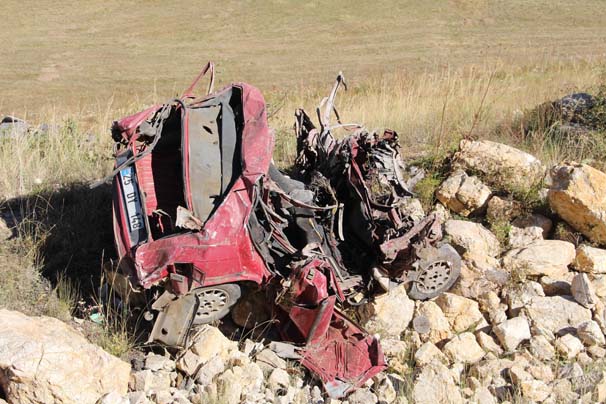 Aman dikkat! Bayramda trafik faciası: 3 ölü, 2 yaralı