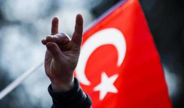 Rusya'dan Türkiye'ye geleceklere 'bozkurt işareti' uyarısı!