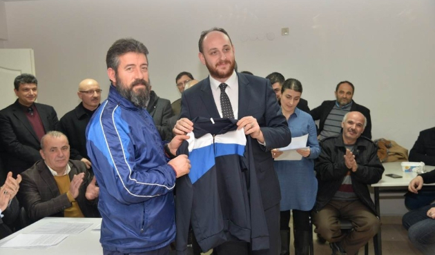 Yalova’da amatör kulüplere malzeme desteği