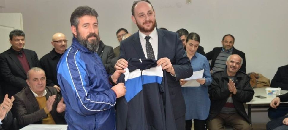Yalova’da amatör kulüplere malzeme desteği