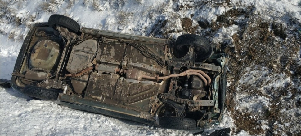 Yozgat'ta otomobil takla atıp şarampole yuvarlandı