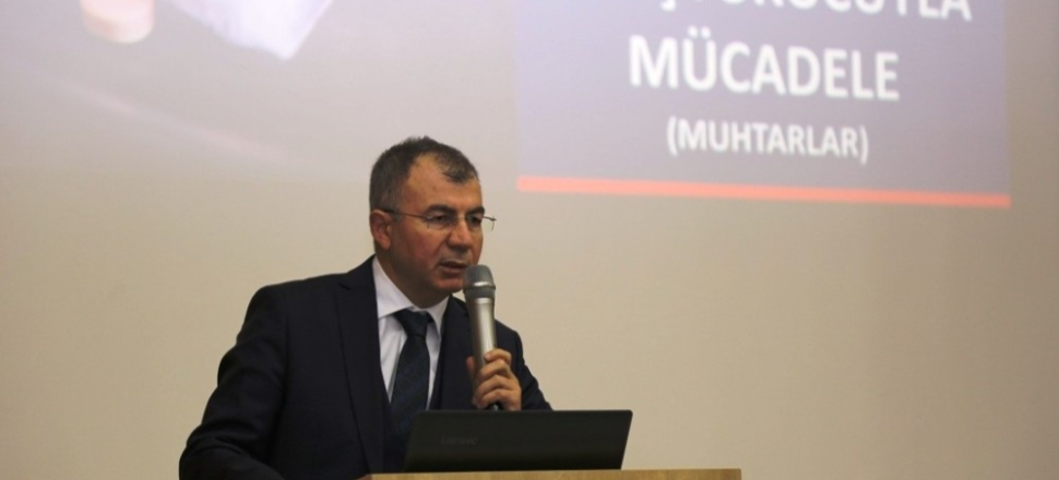 Artvin'de muhtarlara “Bağımlılıkla Mücadele”  semineri