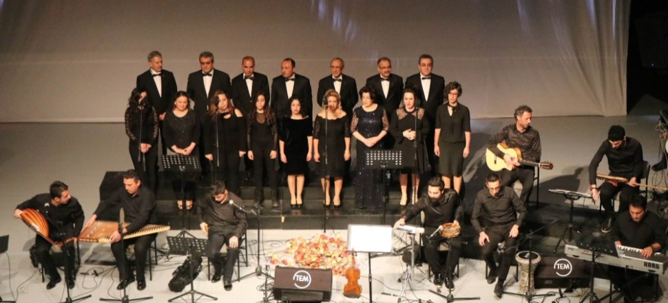 Kayseri'de öğretmenlerden oluşan koro beğeni topladı