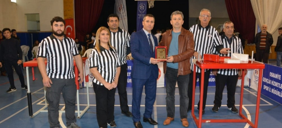 Osmaniye'de Bilek Güreşi Bölge Şampiyonası gerçekleşti