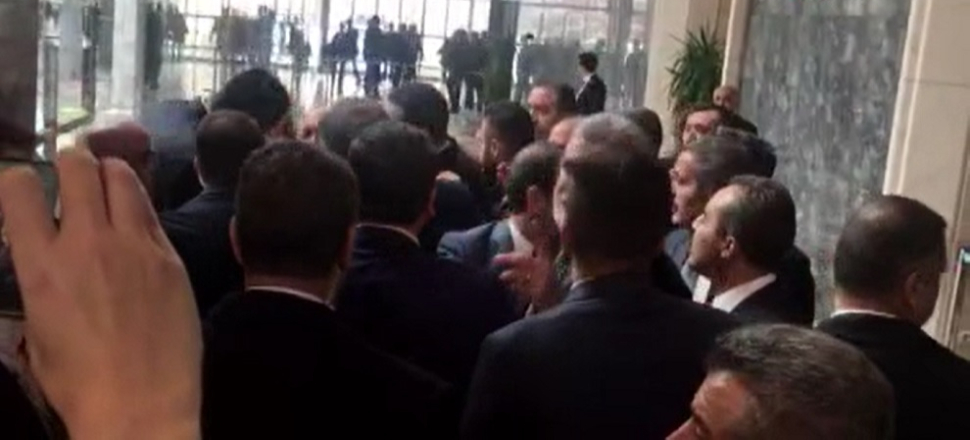 AK Partililer ile HDP'liler arasında kavga!