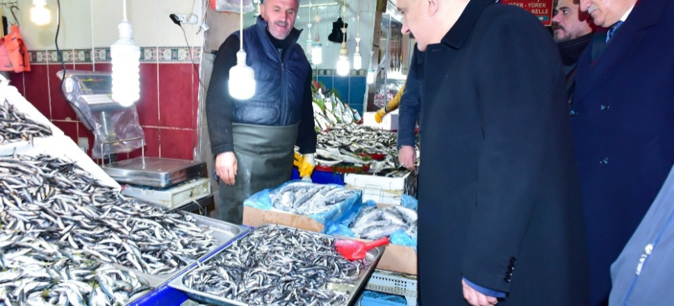 Malatya'da Başkan Gürkan, çarşı esnafıyla bir araya geldi