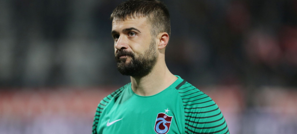 "Benim için bu iş bitti. Futbolu bırakıyorum"