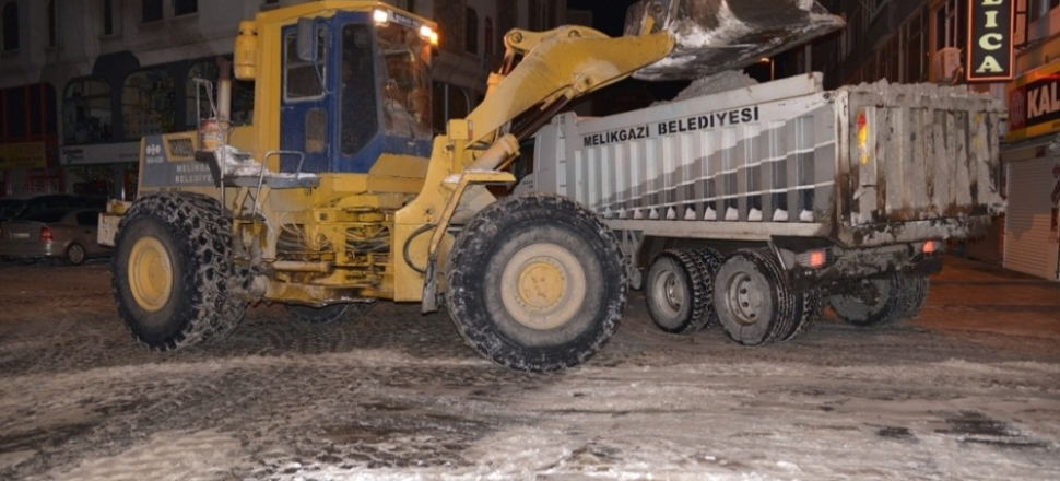Kayseri Melikgazi’de kesintisiz ulaşım sürüyor