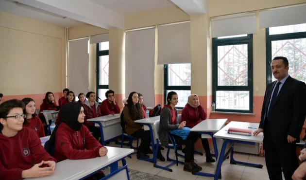 Bilecik'te Vali Şentürk Fen Lisesi öğrencileriyle buluştu