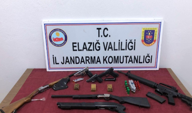 Elazığ'da silah ve mühimmat kaçakçılarına baskın