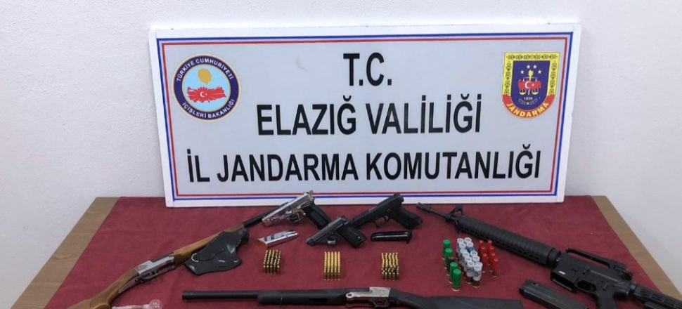 Elazığ'da silah ve mühimmat kaçakçılarına baskın
