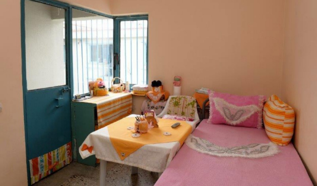FETÖ hükümlüsünün "pembe oda" talebine AYM'den ret