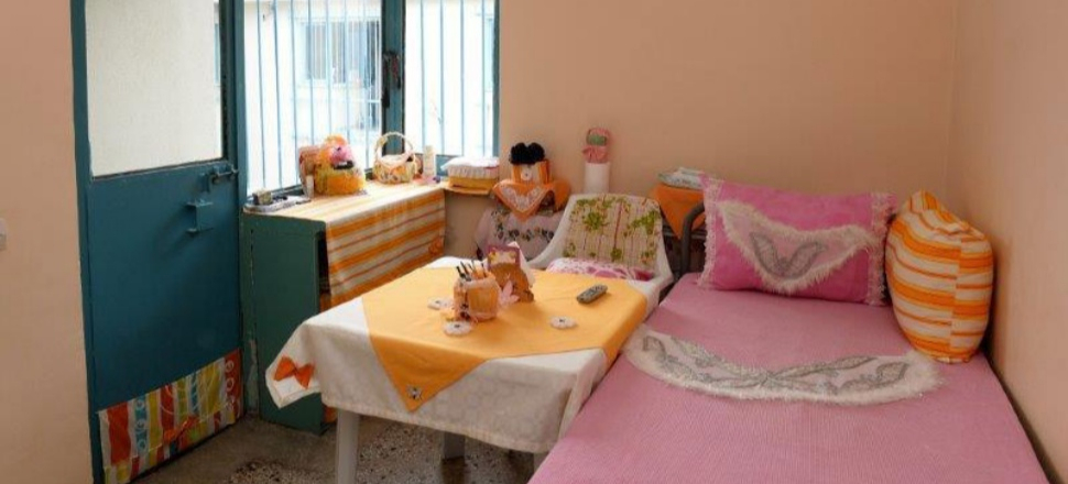 FETÖ hükümlüsünün "pembe oda" talebine AYM'den ret