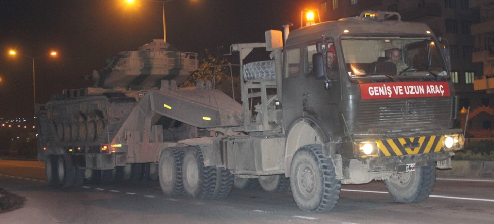 Tanklar Münbiç bölgesine hareket etti...