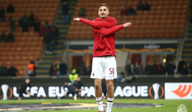 Al Ljajic'i ver Simic'i!