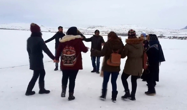 Erzurum’da kar keyfi