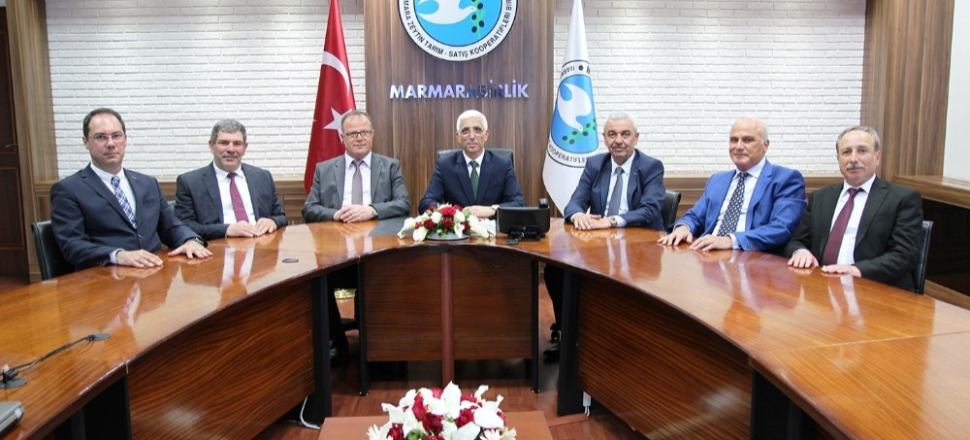 Bursa Marmarabirlik’ten gübre yardımı