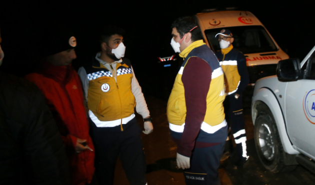 Koku yüzünden tüm mahalle tahliye edildi!