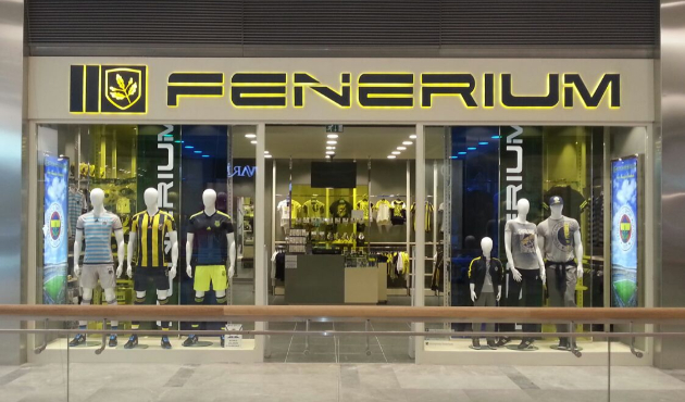 Fenerbahçe'de büyük zarar! Kepenk indirdiler...