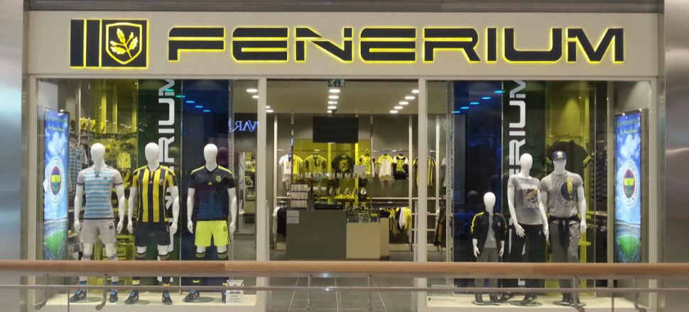 Fenerbahçe'de büyük zarar! Kepenk indirdiler...