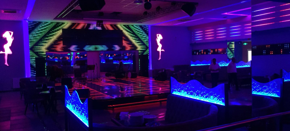"Biz olmasak bar ve pavyonlarda çalıp söylerlerdi!