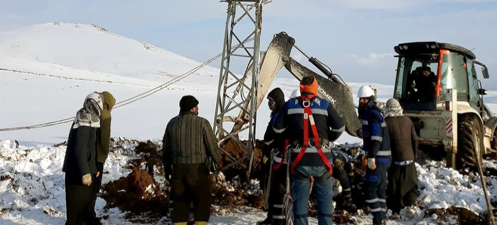 Şanlıurfa'da Dicle Elektrik’ten Siverek’te kış çalışması