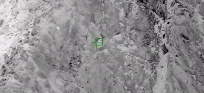 PKK'lı hainlerin cephaneliği böyle havaya uçuruldu (VİDEO)