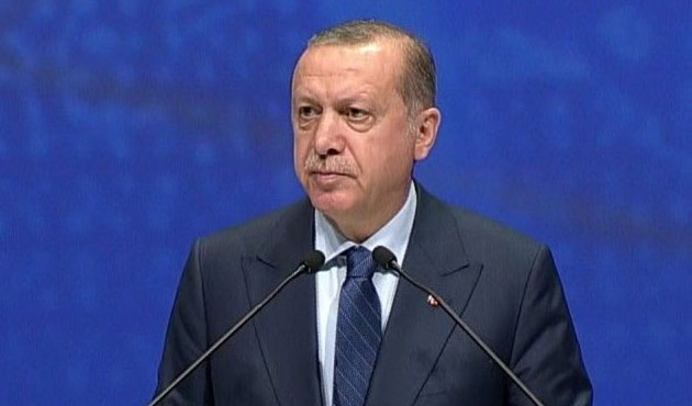 Cumhurbaşkanı Erdoğan'dan anlamlı mesajlar!