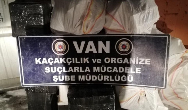 Van’da 10 bin 500 paket kaçak sigara yakalandı