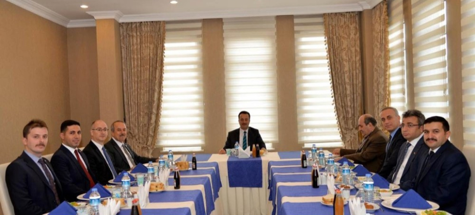 Bilecik'te Vali Şentürk, mülki idari amirleriyle buluştu