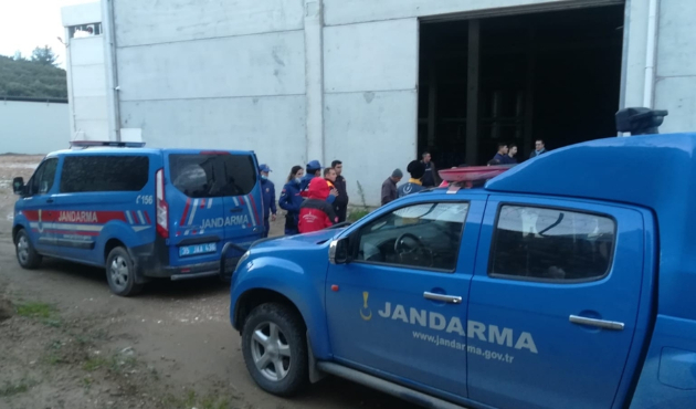 İzmir'de fabrikada patlama: 2 ölü, 2 yaralı...