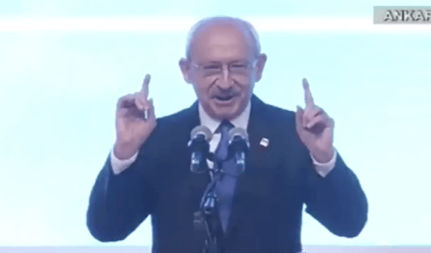 "Bu toplantıda bir eksiğimiz var Levent g*t"