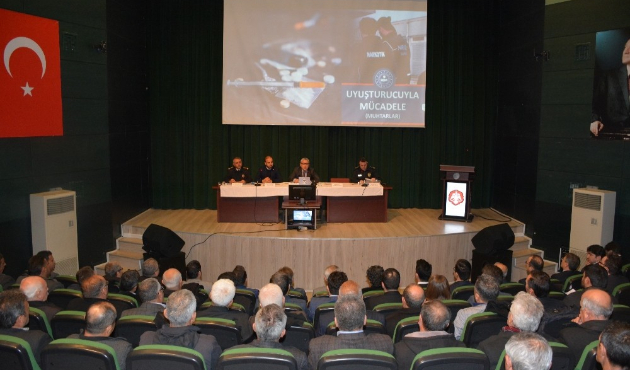 Niğde'de uyuşturucu ve bağımlılık toplantısı