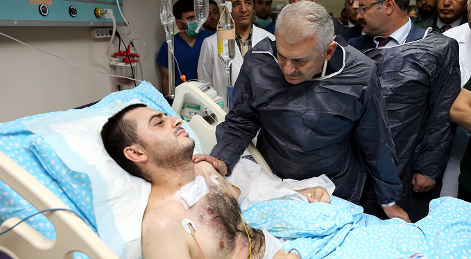 Başbakan Yıldırım: Terörle mücadelede en ufak bir geri adım yok