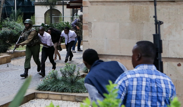 Kenya'daki kanlı otel saldırısında 6 kişi öldü...