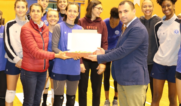 Aydın’ın sultanlarına baklavalı başarı dileği