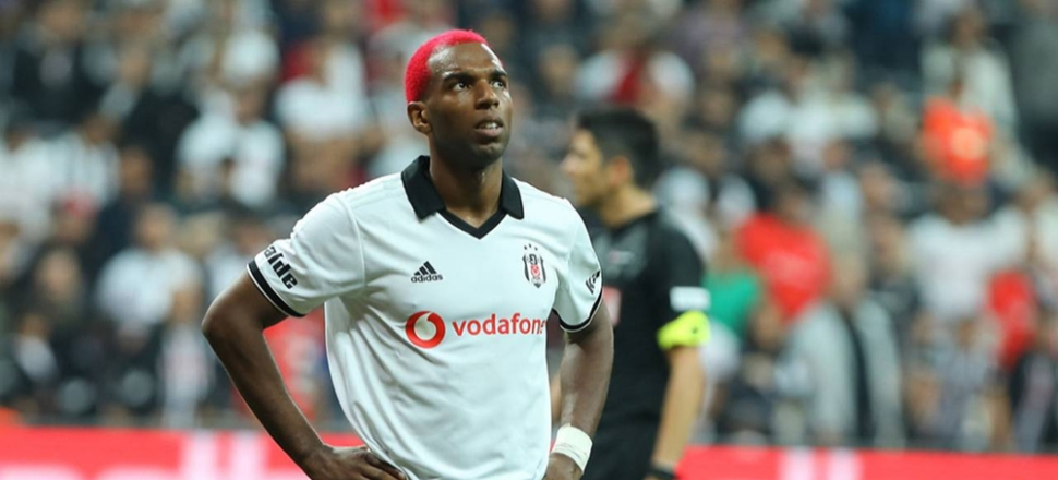 Babel, Fulham'a transfer oldu...