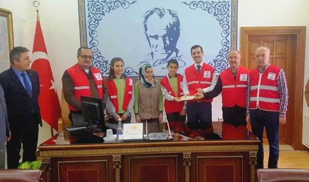 Balıkesir Dursunbey’den Yemen’e destek