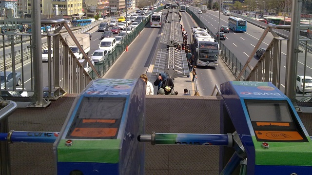İstanbul'da Pazartesi toplu ulaşım ücretsiz