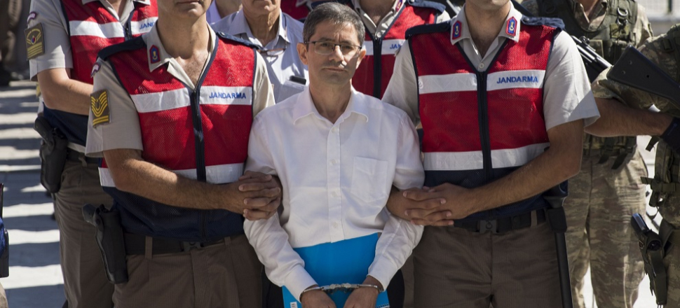 Kemal Batmaz, Adil Öksüz'ü tanımadı!