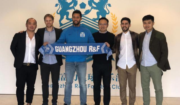 Mousa Dembele, Çin'e transfer oldu!