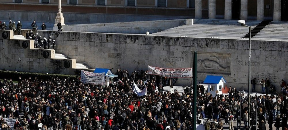 Yunanistan'da 'Prespa Anlaşması' protestosu!