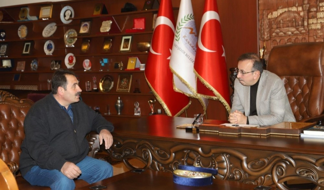 Nevşehir'de Başkan Seçen, halk gününde vatandaşlarla buluştu