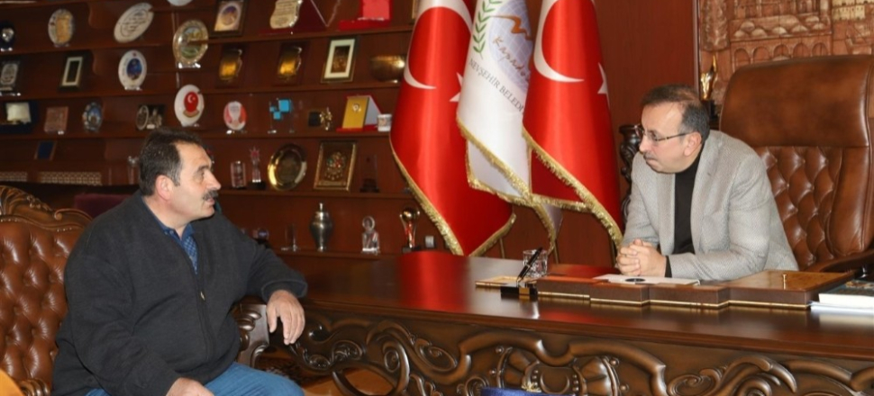 Nevşehir'de Başkan Seçen, halk gününde vatandaşlarla buluştu
