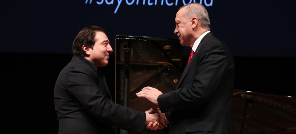 Cumhurbaşkanı Erdoğan, Fazıl Say konserini izledi!