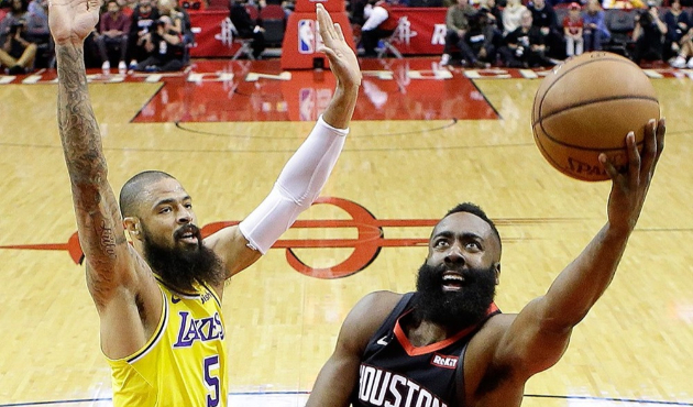 James Harden'dan tarihe geçen performans!