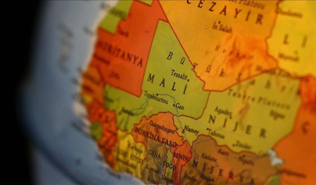 Mali'de BM yetkililerine saldırı!