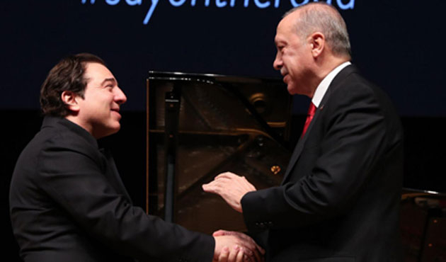 Bahçeli'den Fazıl Say açıklaması