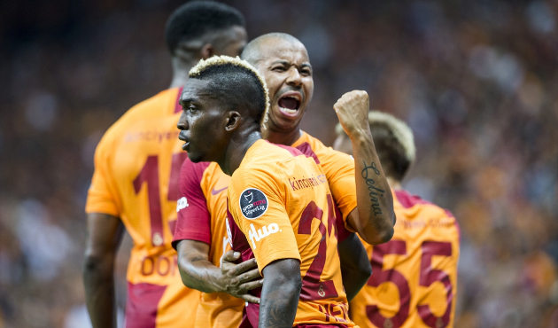 Galatasaray perdeyi evinde açıyor!