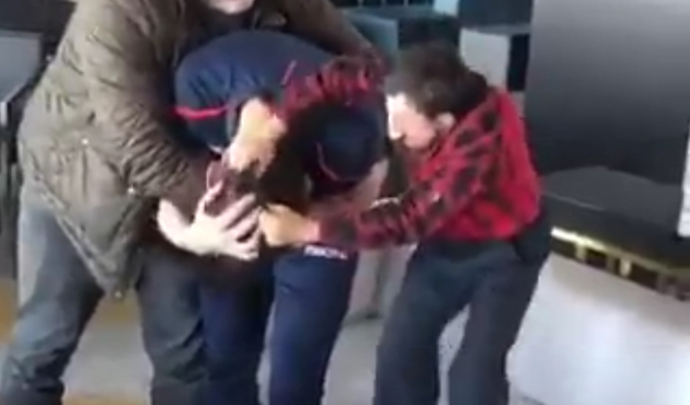 Uğur Uçar, Köksal Baba'nın elinden zor kurtuldu!